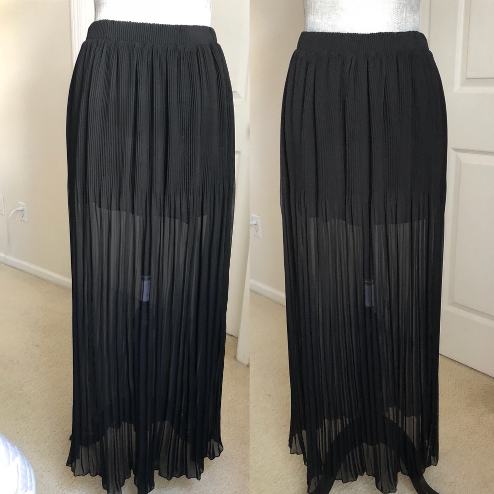 Maxi skirt